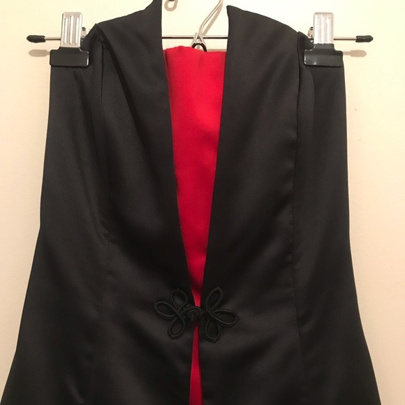 Strapless, A-line gown - Picture 2 of 4